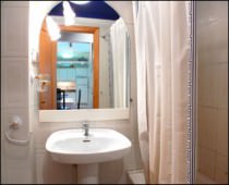 VIVIENDA GINER DE LOS RIOS