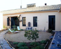 CORTIJO DE LA SERRANA