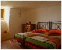 CASAS CUEVA EL COBACHON Y EL PALOMAR