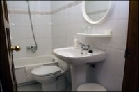 HOSTAL MONTA�ES
