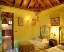 CASA LOS PAJEROS
