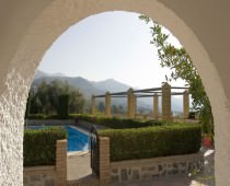 CASA PUERTA