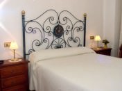 HOSTAL MANZANERA