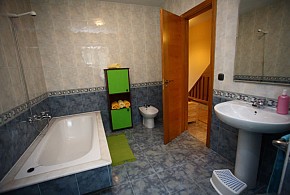 A CASA DA ESCOLA