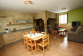 A CASA DA ESCOLA