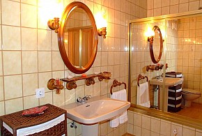 APARTAMENTOS CASA EL TRÉBOL