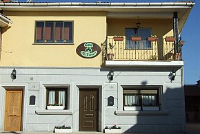 APARTAMENTOS CASA EL TRÉBOL