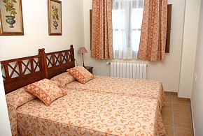 APARTAMENTOS LA MURALLA