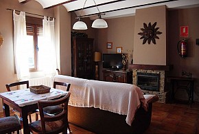APARTAMENTOS LA PUERTA DEL ESTRECHO