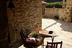 APARTAMENTOS RURALES CA LULON