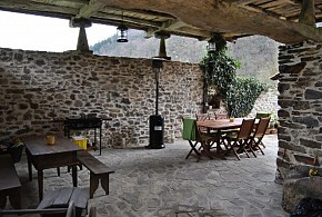 APARTAMENTOS RURALES CA LULON