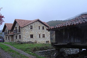 APARTAMENTOS RURALES EL CUETO