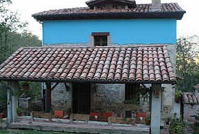APARTAMENTOS RURALES LA CAVIANA