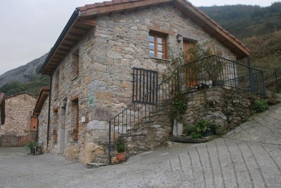 APARTAMENTOS RURALES LAS CUENDIAS