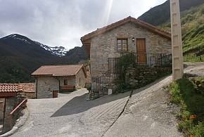 APARTAMENTOS RURALES LAS CUENDIAS