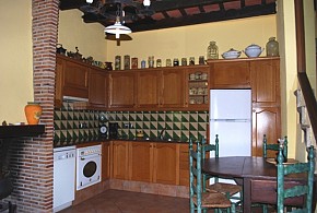 CAN MAU DE SANT FELIU DE PALLEROLS