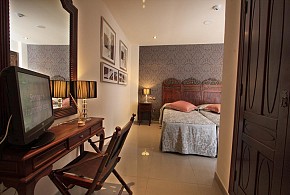 CASA BAÑOS DE LA VILLA