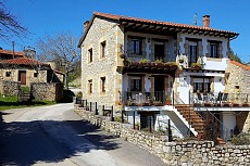 CASA DE LA FUENTE
