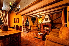 CASA DE LOS ILUSTRES