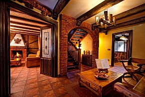 CASA DE LOS ILUSTRES