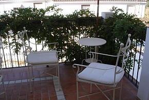 CASA DEL CASTAÑO DE ALMONASTER