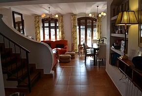 CASA DEL CASTAÑO DE ALMONASTER