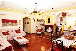 CASA LA RONDA