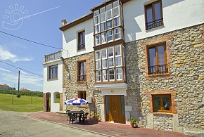 CASA LOS LLARES