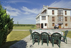 CASA LOS LLARES