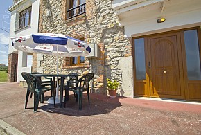 CASA LOS LLARES