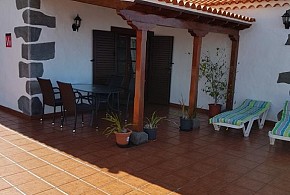 CASA LOS VIÑEDOS