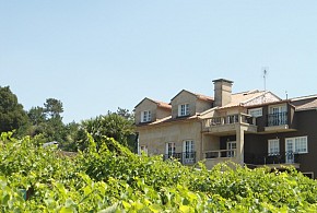 CASA MARIÑEIRA LOURDES