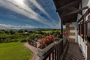 CASA RURAL AROTZENEA