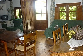 CASA RURAL CHACÓN