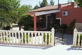 CASA RURAL CHACÓN