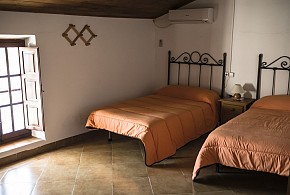 CASA RURAL EL MILANO