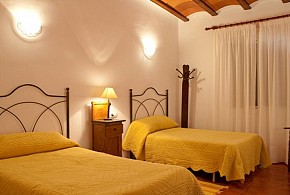 CASA RURAL FINCA LIARTE
