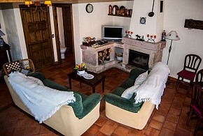 CASA RURAL LA FUENTE DEL MONTE