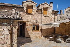 CASA RURAL LA FUENTE DEL POVAL