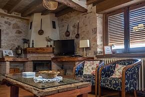 CASA RURAL LA FUENTE DEL POVAL