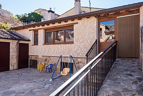CASA RURAL LA FUENTE DEL POVAL