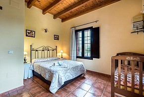 CASA RURAL LOMA EL LETRAO