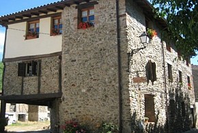 CASA UGARTE