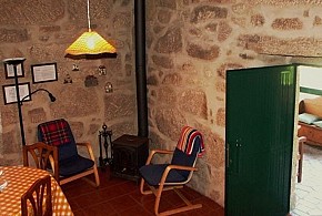 CASA UMA
