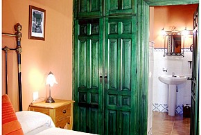 CASAS RURALES LA FUENTE Y CAÑO CHICO