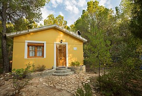 CASAS RURALES LA NAVELA
