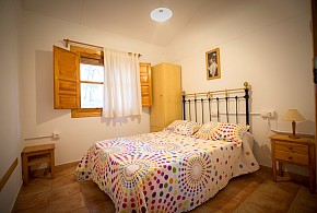 CASAS RURALES LA NAVELA