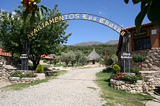 COMPLEJO RURAL LOS CHOZOS