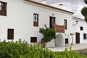 CORTIJO LOS PARRALES
