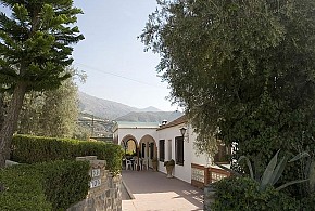 CORTIJO PUERTA
